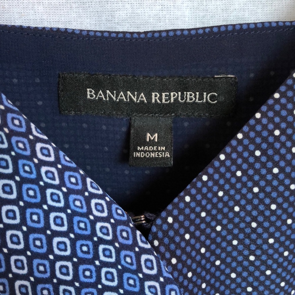 Banana Republic wrap tank - Picture 2 of 7